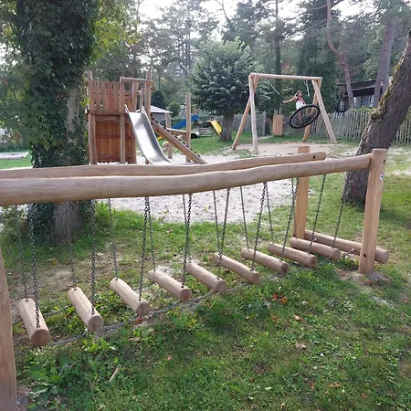 Le Roptai Luxury tent Rochefort